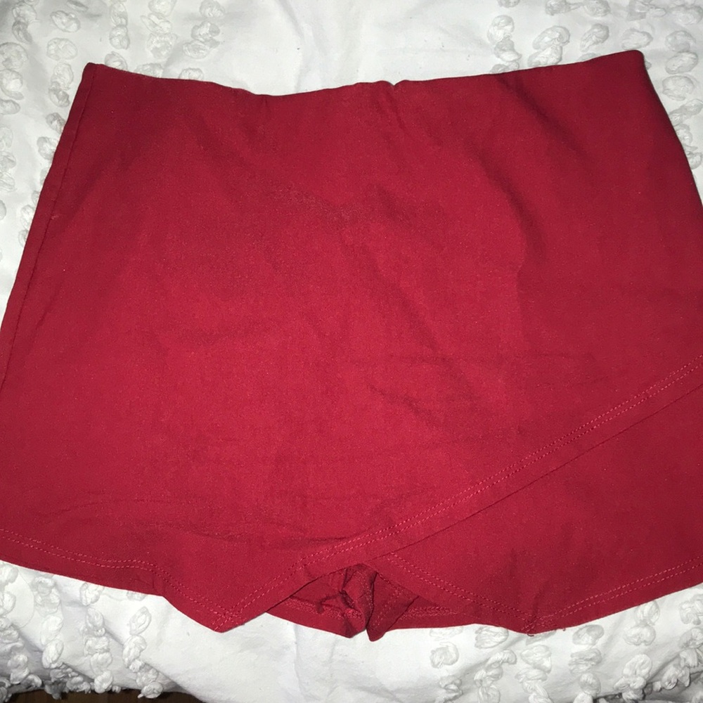 Red skort